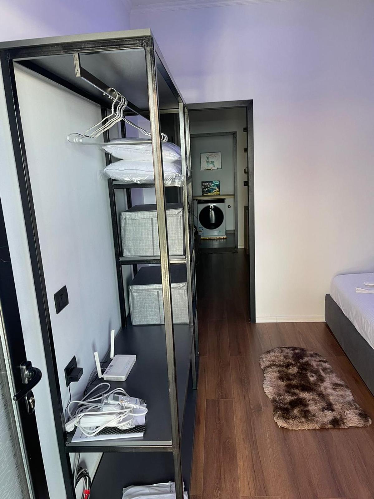 Aries Apartments Sarandë エクステリア 写真