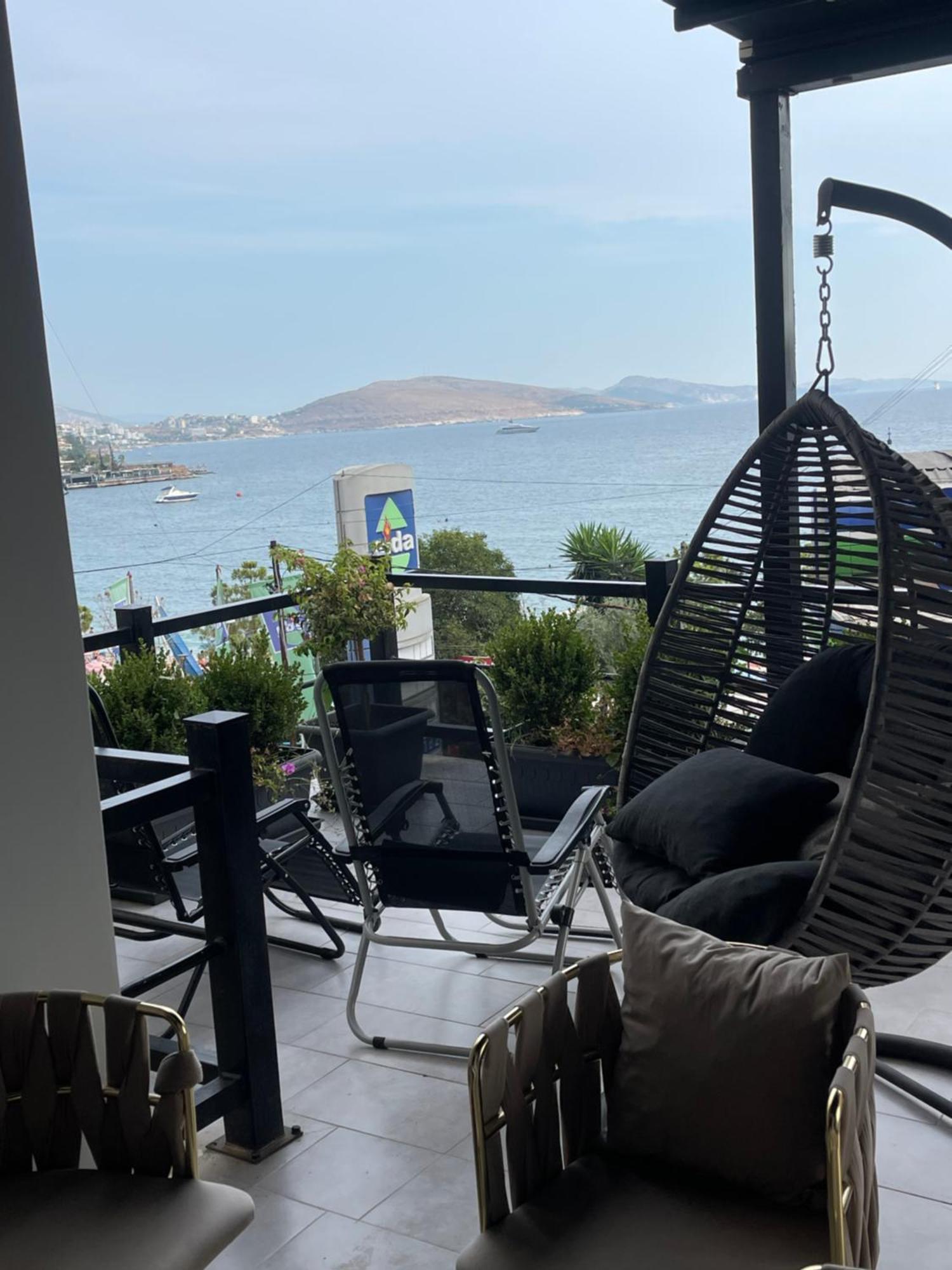 Aries Apartments Sarandë エクステリア 写真