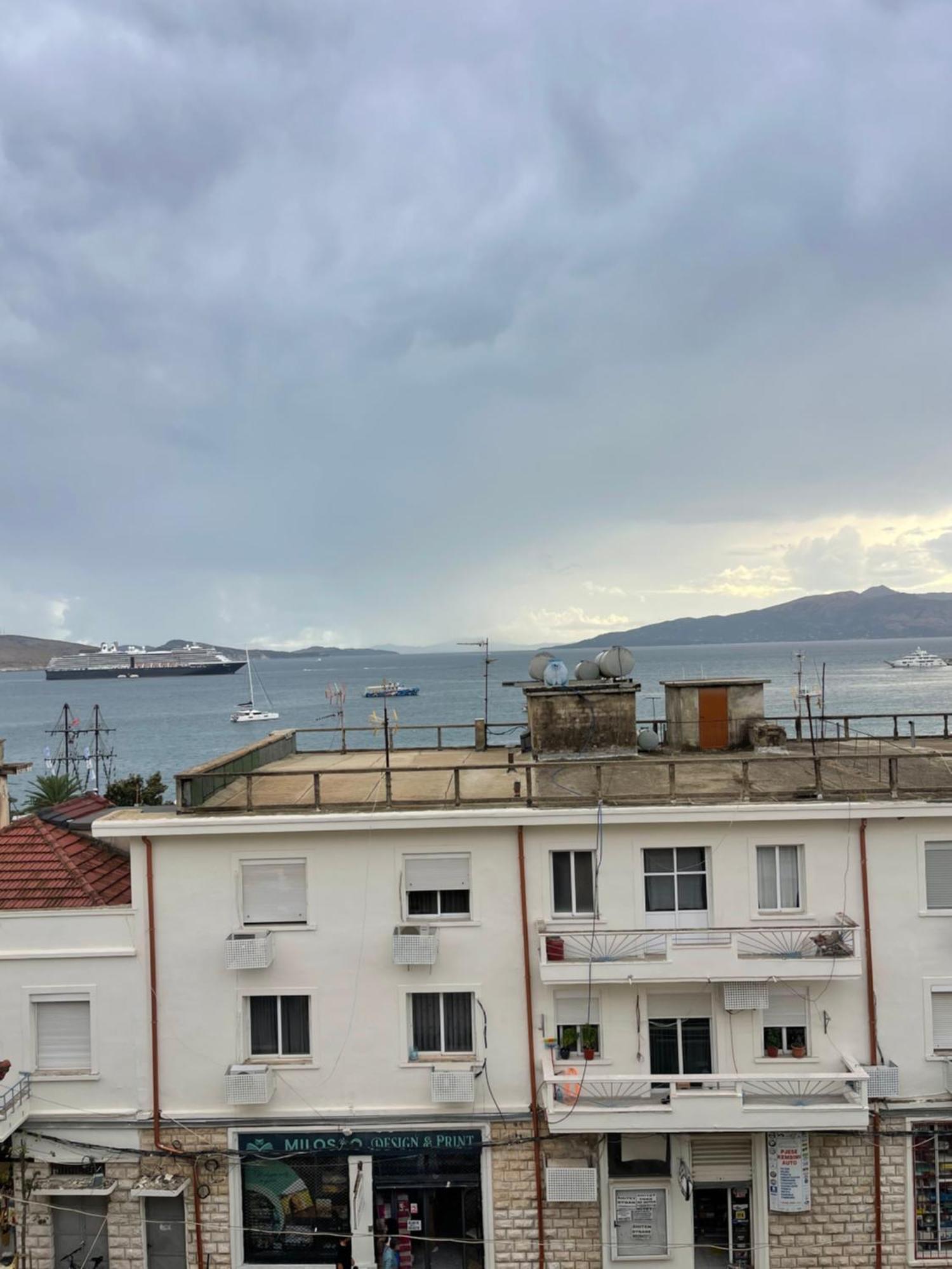 Aries Apartments Sarandë 部屋 写真